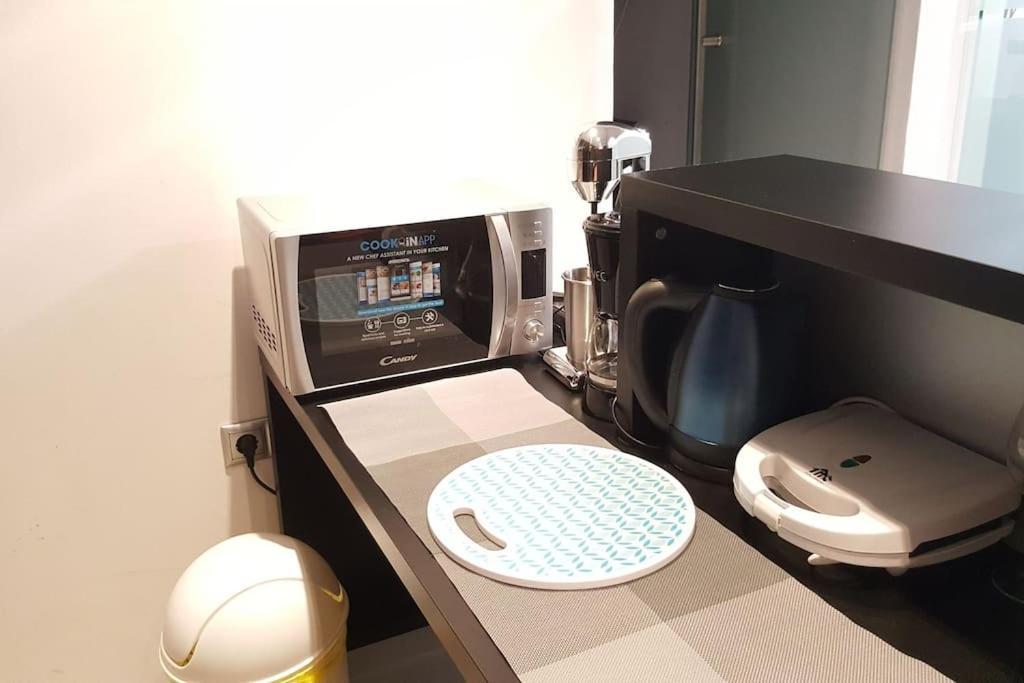 Modern Office Apartment.Wifi,2A/C,Luxury Fur/Tures Thessaloníki Eksteriør billede