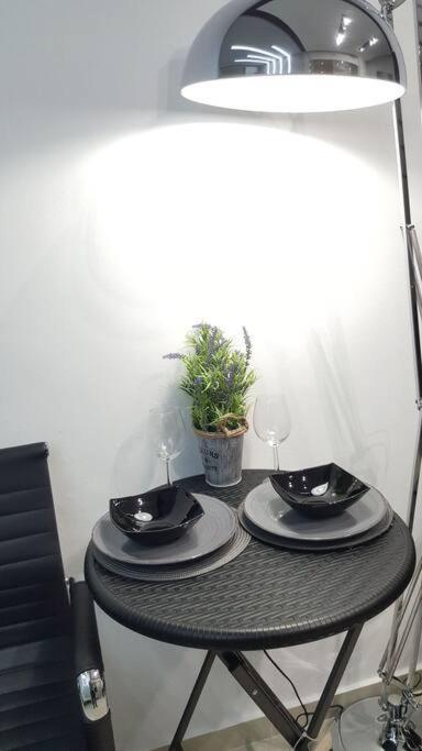 Modern Office Apartment.Wifi,2A/C,Luxury Fur/Tures Thessaloníki Eksteriør billede
