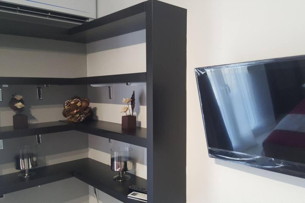 Modern Office Apartment.Wifi,2A/C,Luxury Fur/Tures Thessaloníki Eksteriør billede