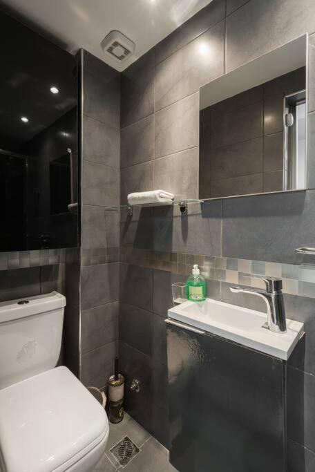 Modern Office Apartment.Wifi,2A/C,Luxury Fur/Tures Thessaloníki Eksteriør billede